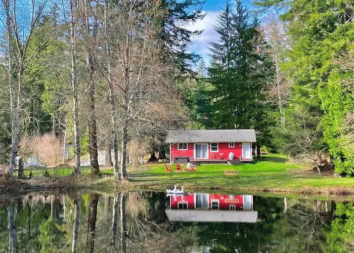 Red Cabin On The Lake By Betterstay