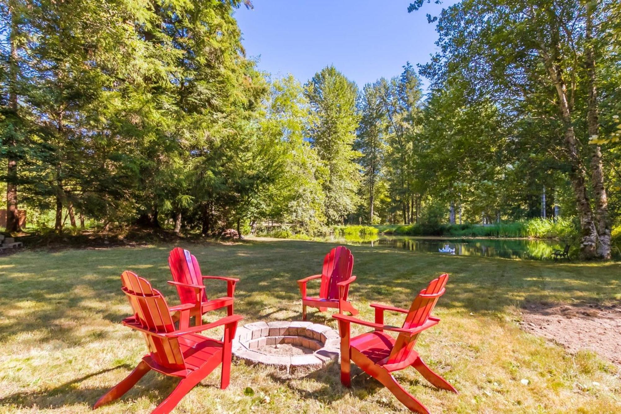 Red On The By Betterstay Holiday home *